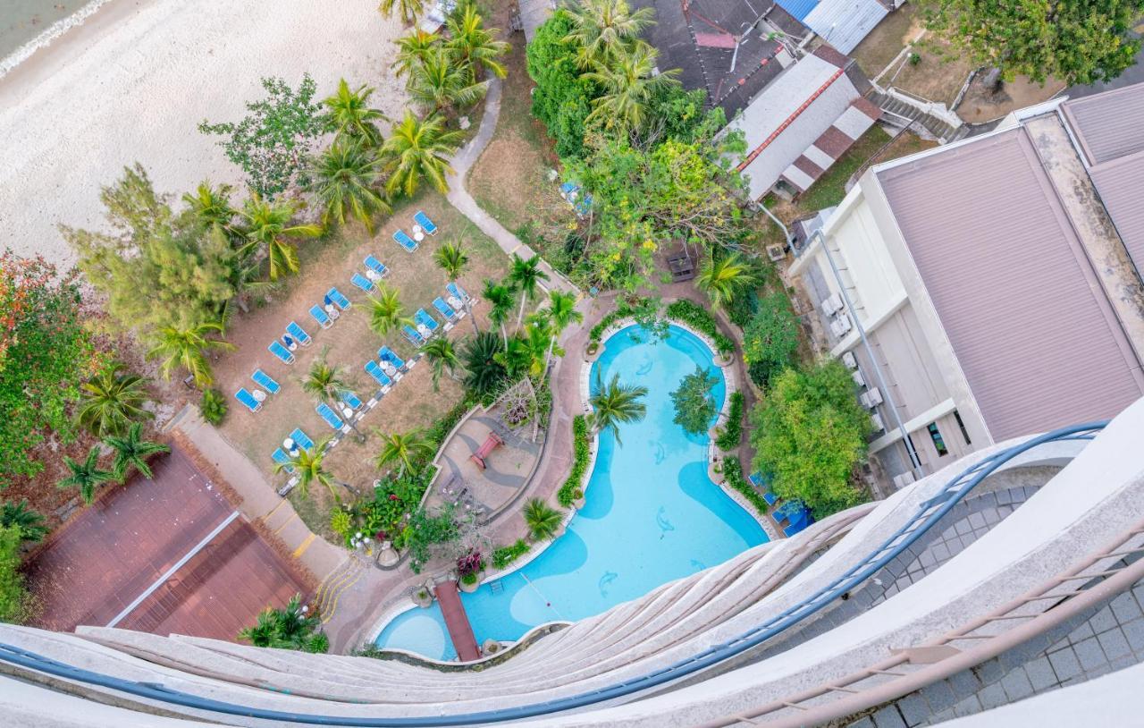 Romantic Couple Suite + Beach-Front Balcony Tanjung Bungah  Eksteriør billede